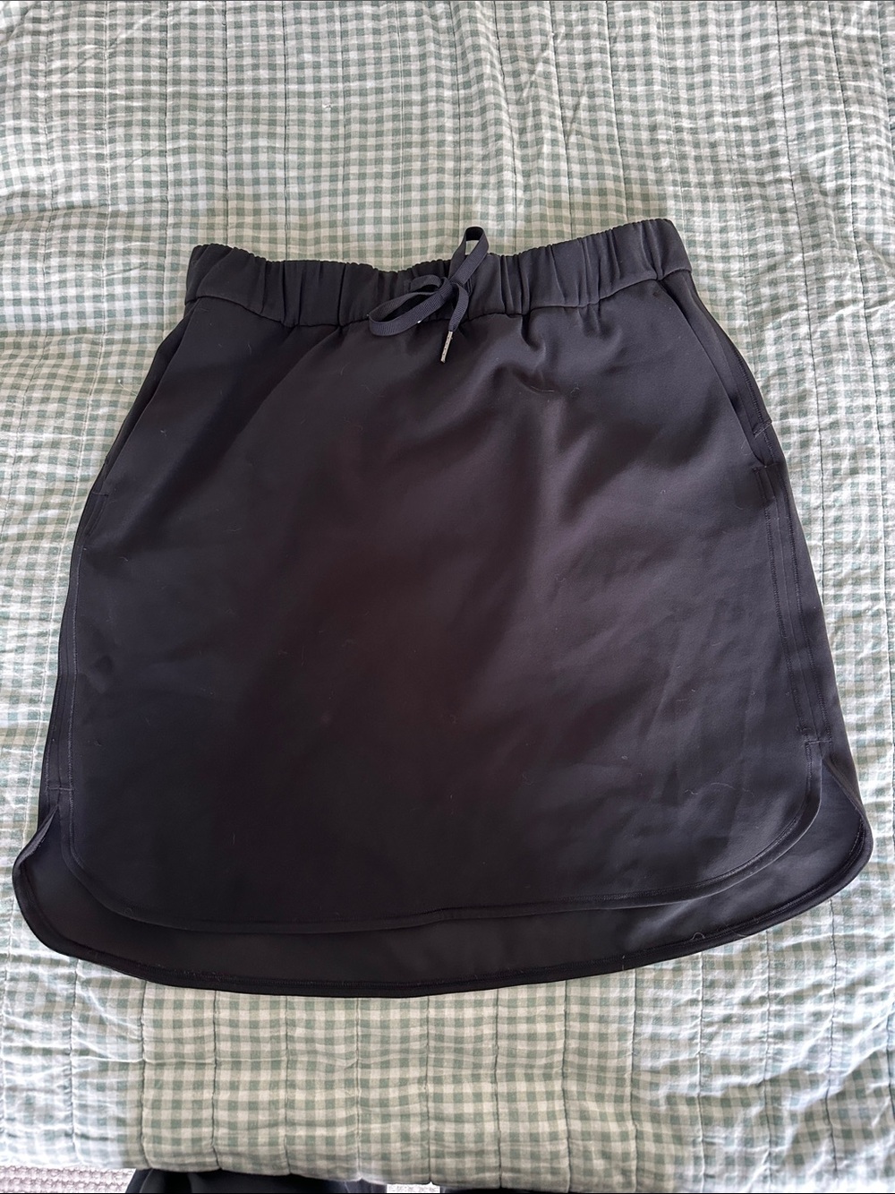 lululemon athletica Black Drawstring Athletic Skirt